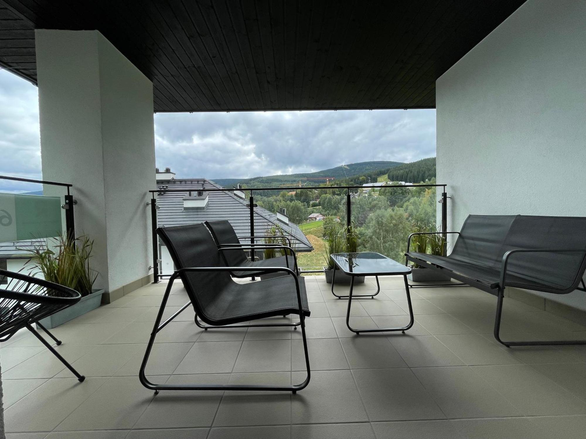 Apartament Resto Swieradow-Zdroj Bagian luar foto